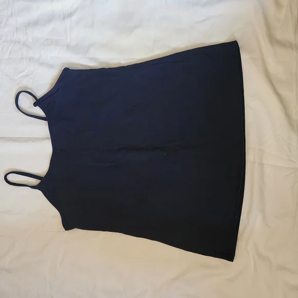 Torrid Navy Built In Bra Tank - Picture 1 of 3
